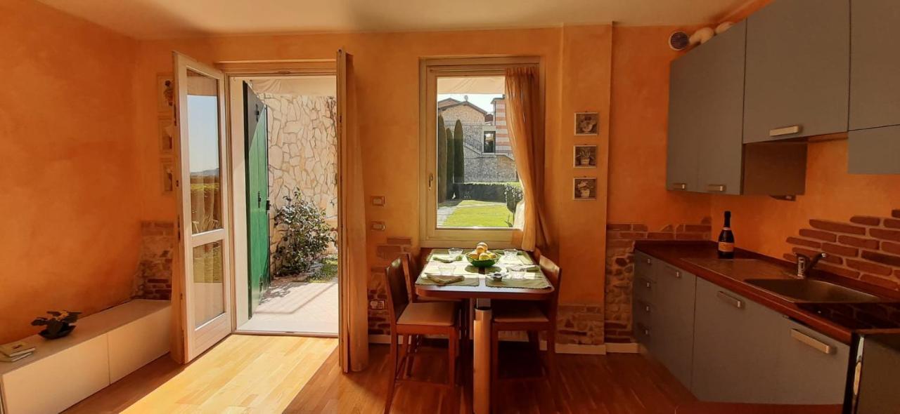Holiday House Sole ซาโล ภายนอก รูปภาพ